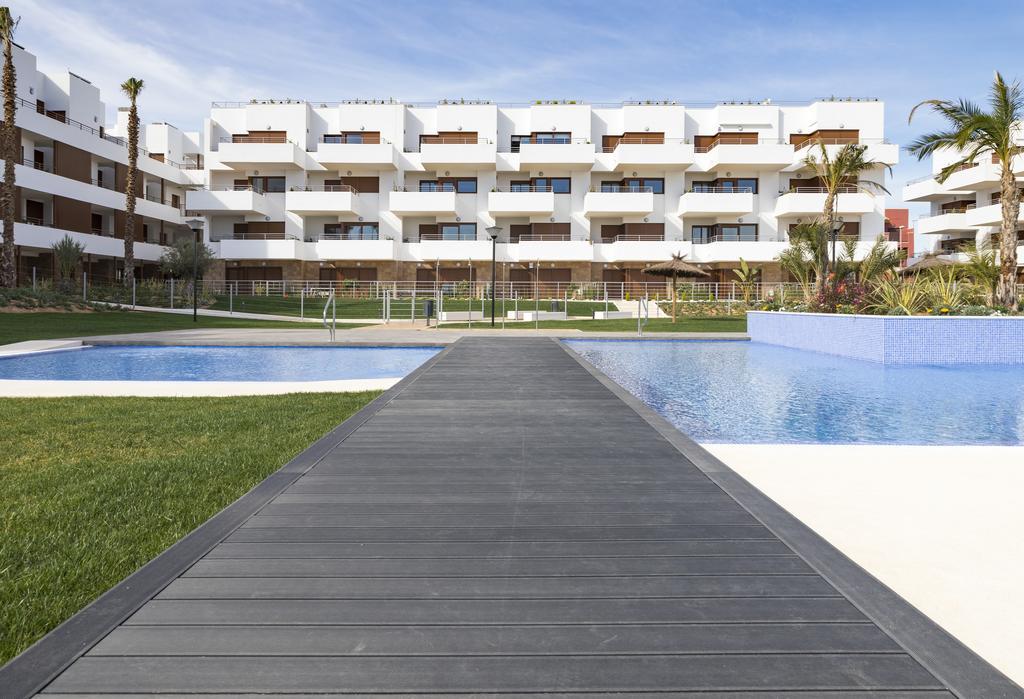 Terrazas De Campoamor By Mar Holidays Orihuela Kültér fotó