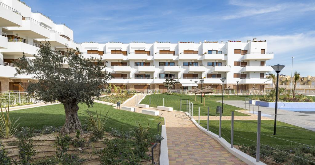 Terrazas De Campoamor By Mar Holidays Orihuela Kültér fotó